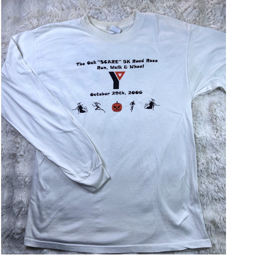 Vintage 2006 YMCA The Oak Scare 5K Road Race Long Sleeve T-Shirt White Large A35